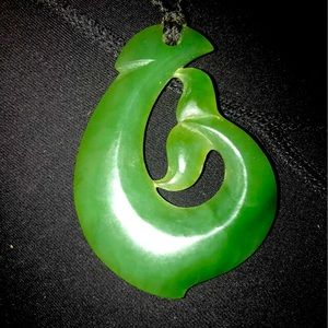 Newzealand jade Maori whale tail hook